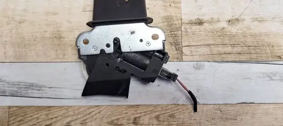 Volkswagen Jetta V Tailgate/trunk/boot lock/catch/latch 4F5827505D