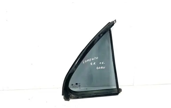 KIA Sorento Rear vent window glass DOT184AS2M431 43R00240