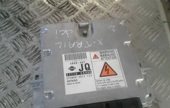 Nissan X-Trail T30 Engine control unit/module 23710ES400