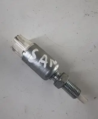 Suzuki Ignis Clutch pedal sensor 