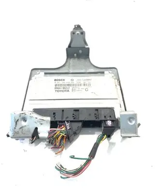 Toyota Yaris Engine control unit/module 896610D212 1039S08751 0261208036