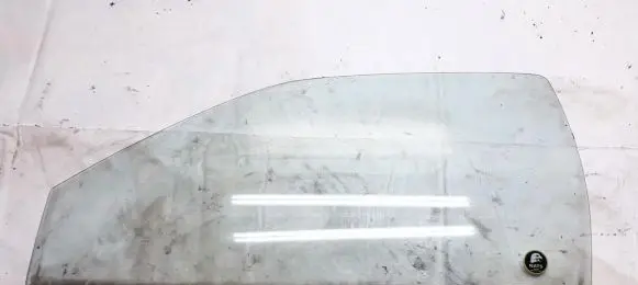 Nissan Almera Front door window glass four-door
