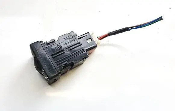 Toyota Avensis T270 Seat heating switch 453484