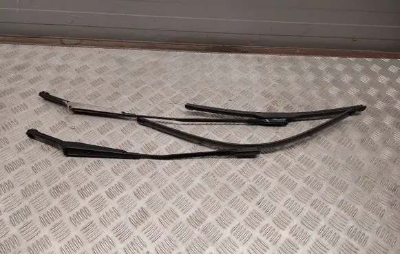 Audi A6 S6 C7 4G Front wiper blade arm 4G1955407C 4G1955408C