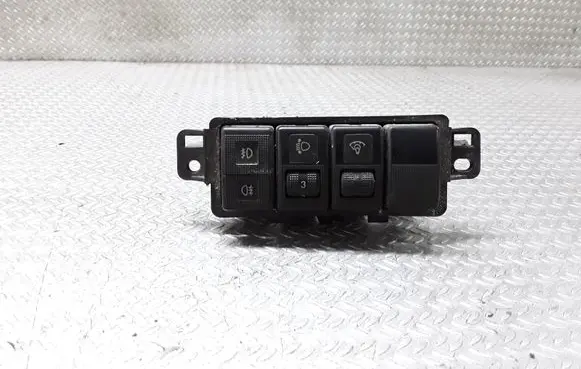 Mazda MPV Fog light switch 