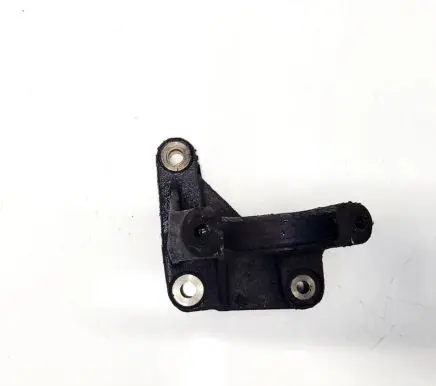 Volvo S60 Engine mounting bracket 9143465
