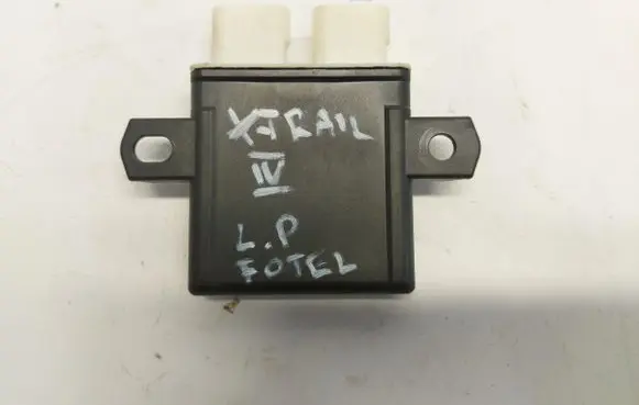 Nissan X-Trail T33 Seat control module 988568774r