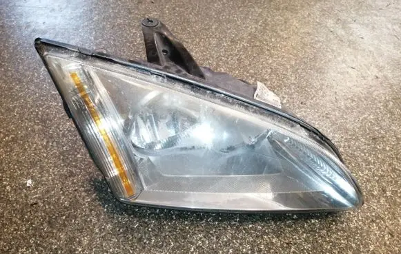 Ford Focus Headlight/headlamp 4M5113W029AD