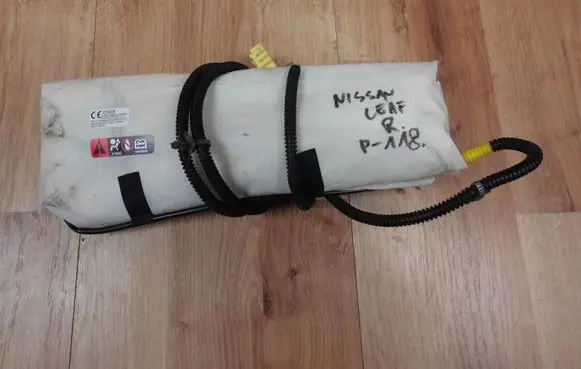 Nissan Leaf II (ZE1) Seat airbag 0589P1000717 985H05SH0A