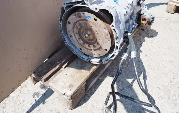 BMW 5 E60 E61 Automatic gearbox 7563325