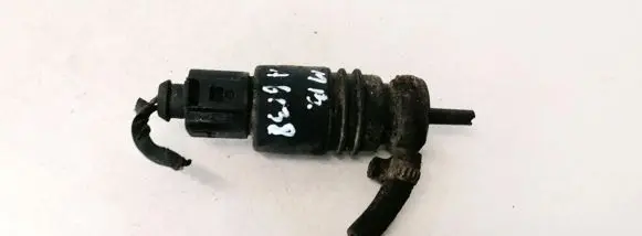 Mercedes-Benz C W203 Windscreen/windshield washer pump