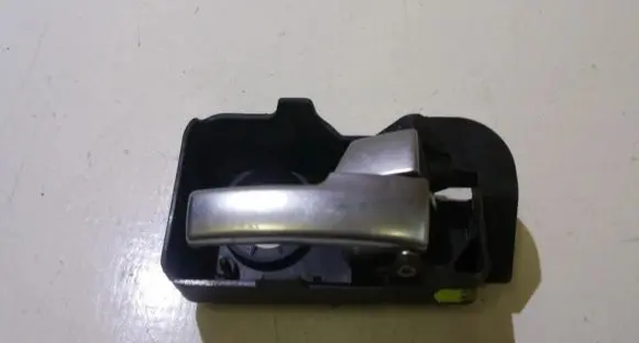 Ford Mondeo Mk III Rear door interior handle 1s71f22600af 1s71-f22600-af