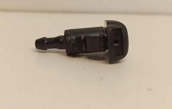 Hyundai Ioniq Windshield washer spray nozzle 