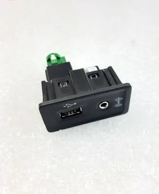 Porsche Macan (95B) USB socket connector 95B035252A