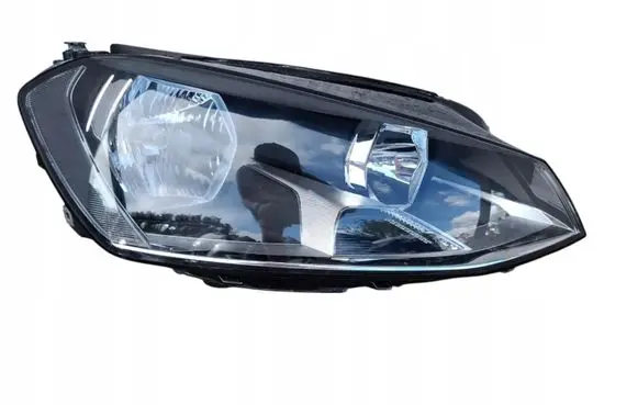 Volkswagen Golf VII Headlight/headlamp