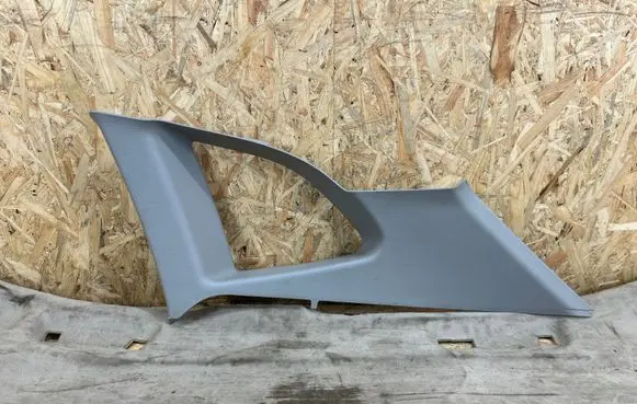 BMW X1 E84 (D)pillar trim (top) 2991312