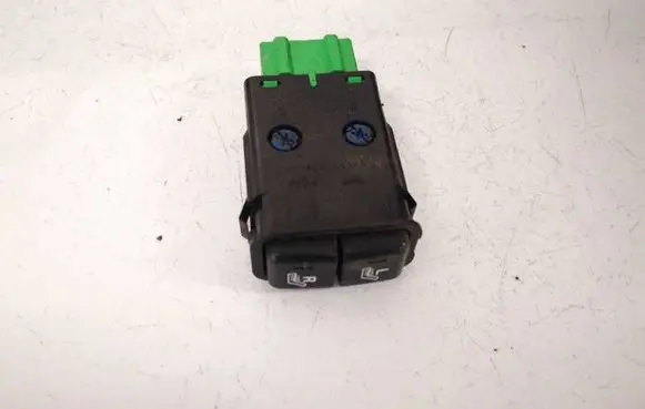 Honda CR-V Seat heating switch M16691SS8
