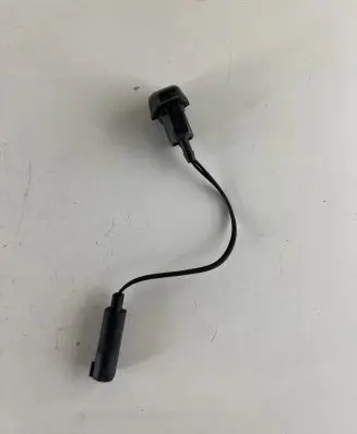 Land Rover Range Rover Sport L320 Windshield washer spray nozzle 1015853