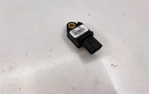 Toyota Hilux (AN10, AN20, AN30) Airbag deployment crash/impact sensor 8983104020 732917706J