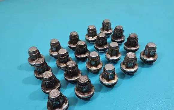 Toyota Land Cruiser (J200) Nuts/bolts IMPRK1432388
