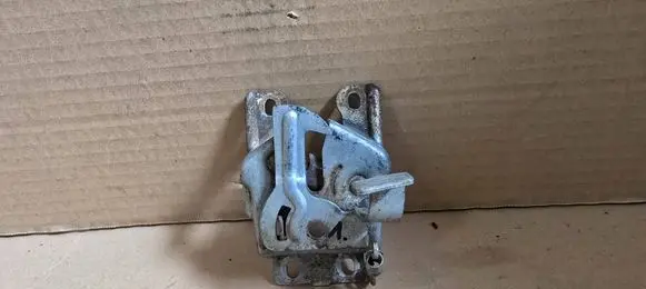 Suzuki Ignis Engine bonnet/hood lock/catch 8211074G00