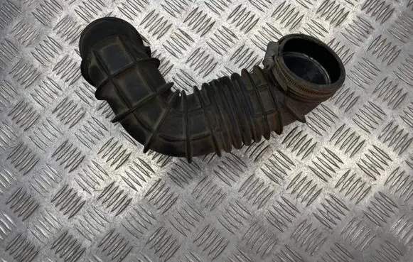 Ford Focus Air intake hose/pipe 98AB9R504AD C77TA