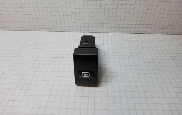 KIA Sorento Windscreen/window heater switch 864W030002