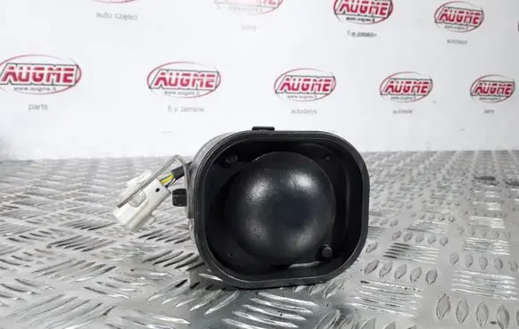 Lexus IS 200-300 Horn signal 890405301