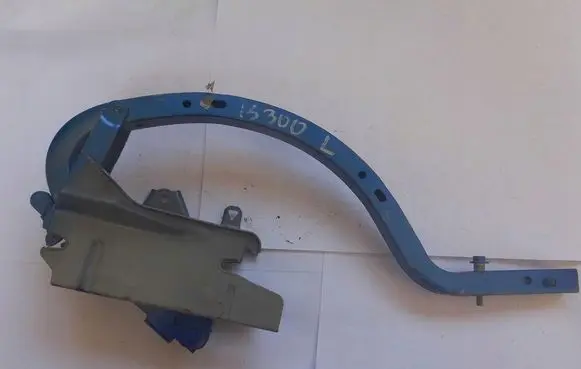 Lexus IS 200-300 Tailgate/trunk/boot hinge 6265165165