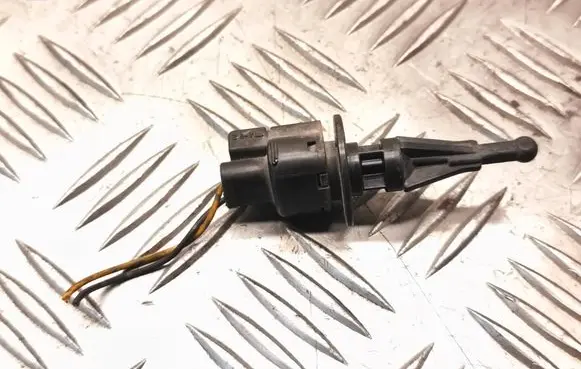 Mazda 5 Outside/external air temperature sensor 