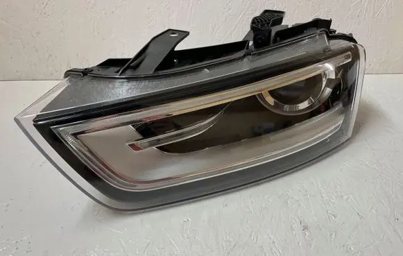 Audi Q3 8U Headlight/headlamp
