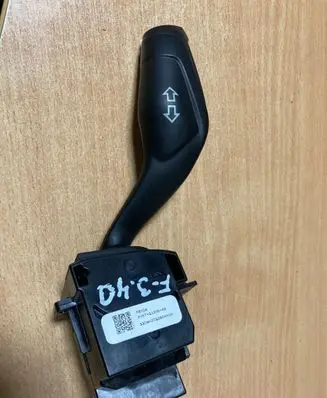 Ford Focus Indicator stalk AV6T13335AB 11DB0201286AAC