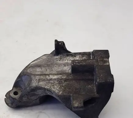 Mercedes-Benz Sprinter W906 Engine mounting bracket A6512231704