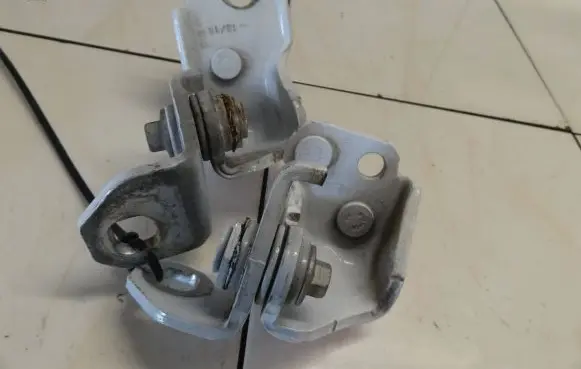 Ford S-MAX Rear door hinge set 