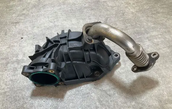 Ford Transit Intake manifold GK2Q6K770AC GK2Q6K770A D0X1B