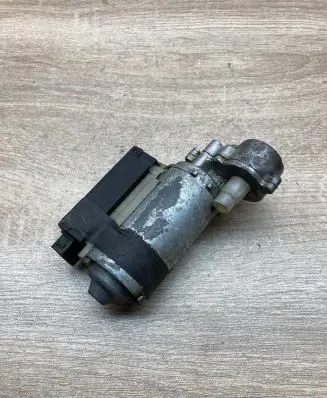 BMW X5 E53 Seat adjustment motor 6903945