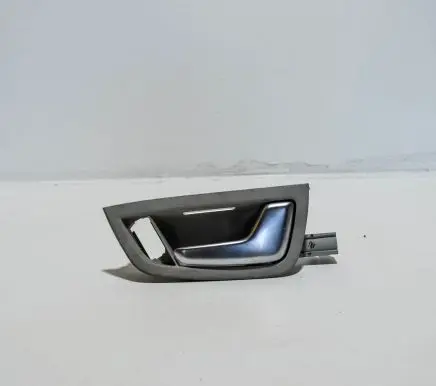 Audi A8 S8 D3 4E Rear door interior handle 4E0839020