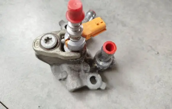 Renault Master III AdBlue injector 8200799672