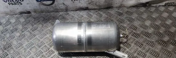 Mercedes-Benz CLS C218 X218 Air suspension tank/reservoir A2183200015