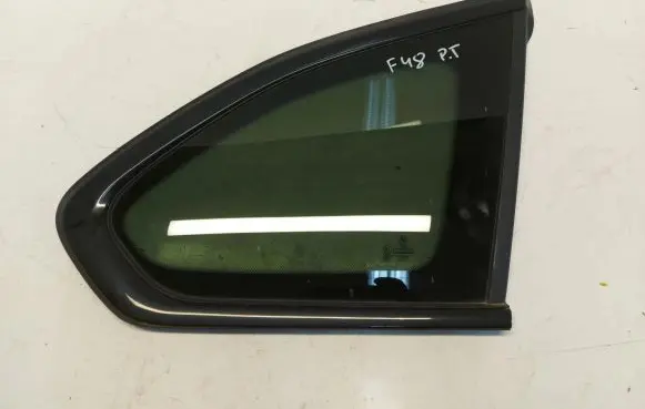 BMW X1 F48 F49 Rear side window 7406874