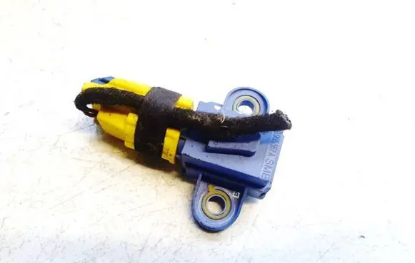 Volkswagen Golf V Airbag deployment crash/impact sensor 1k0955557a