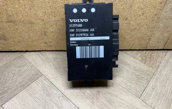 Volvo XC60 Tailgate/trunk control unit/module 31297488 31218406 31297924