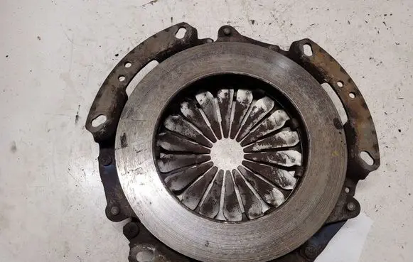 Renault Clio II Pressure plate