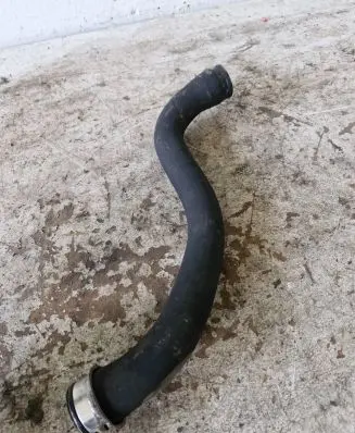 Mercedes-Benz C W204 Engine coolant pipe/hose