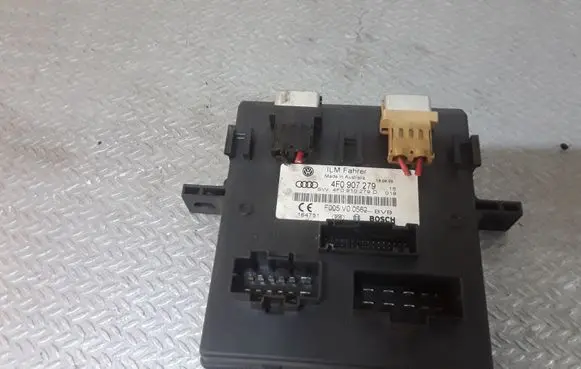 Audi A6 S6 C6 4F Comfort/convenience module 4F0907279