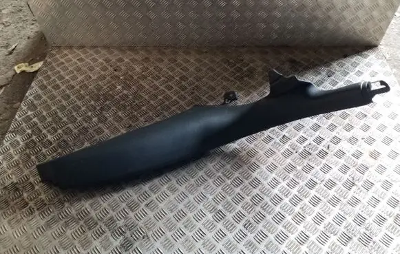 Skoda Octavia Mk3 (5E) Rear seat side bottom trim 5E5867766B