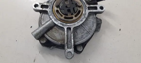 Audi RS6 C6 Vacuum pump 07L145100B