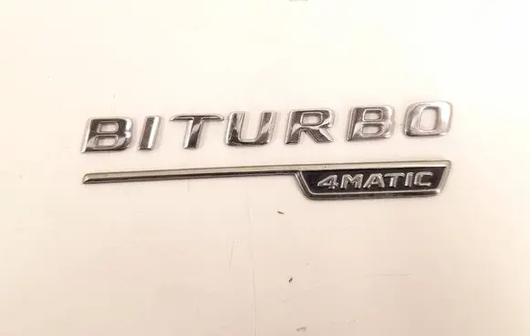 Mercedes-Benz C W205 Fender trim (molding) 2058172601 A2058172601