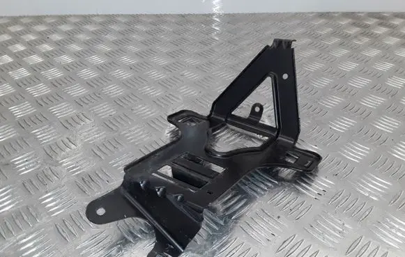 Porsche Cayenne (9PA) Other engine bay part 7L0907649A MK5922