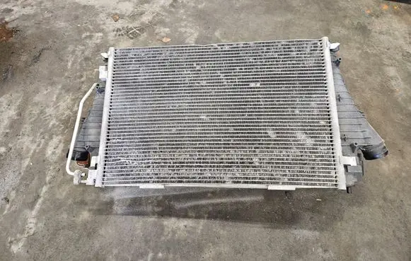 Opel Signum Radiator set 13123751 13167335 874685N